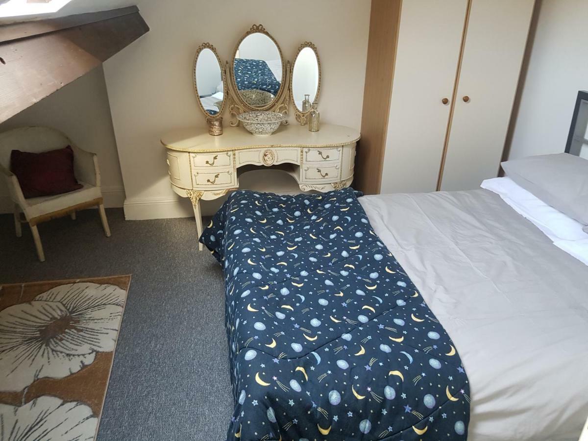 Spacious Victorian Flat 3 Bed, Ideal Base For Snowdonia Bangor Eksteriør billede